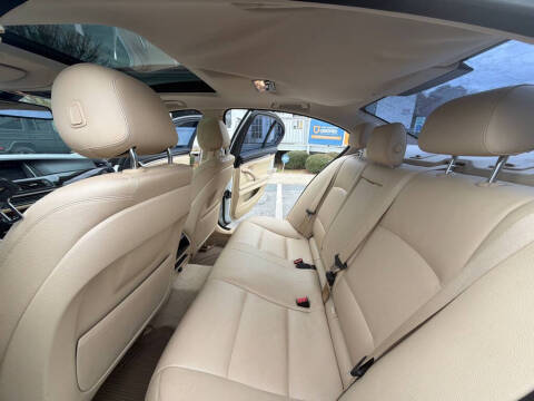 2014 BMW 5 Series 528i