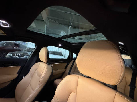 2018 Volvo S90 T5 Momentum