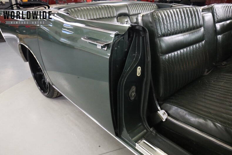 1966 Lincoln Continental