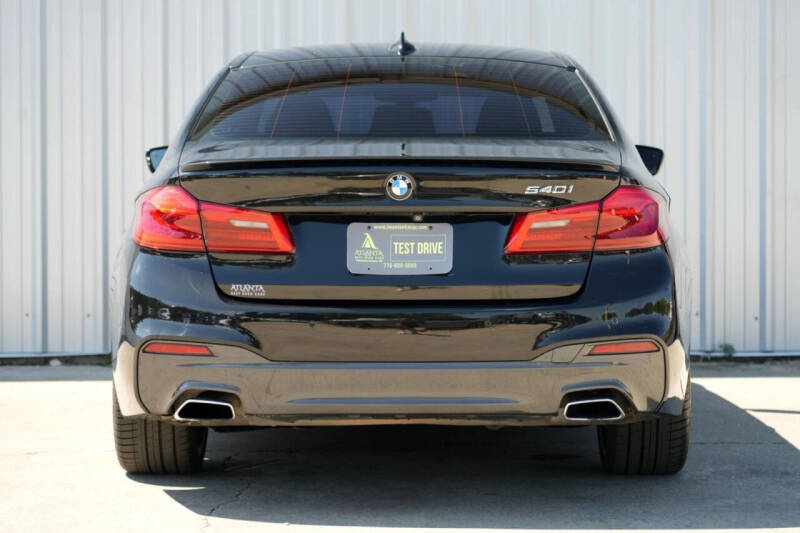 2017 BMW 5 Series 540i