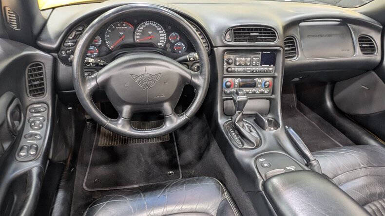 2004 Chevrolet Corvette