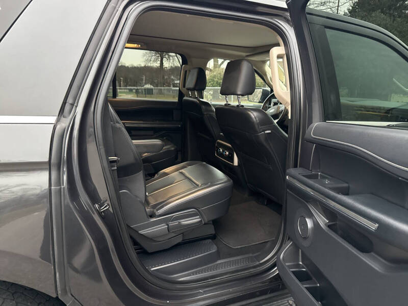 2024 Ford Expedition MAX XLT