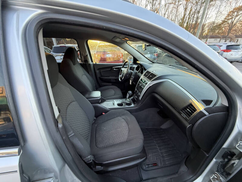 2012 Chevrolet Traverse LT