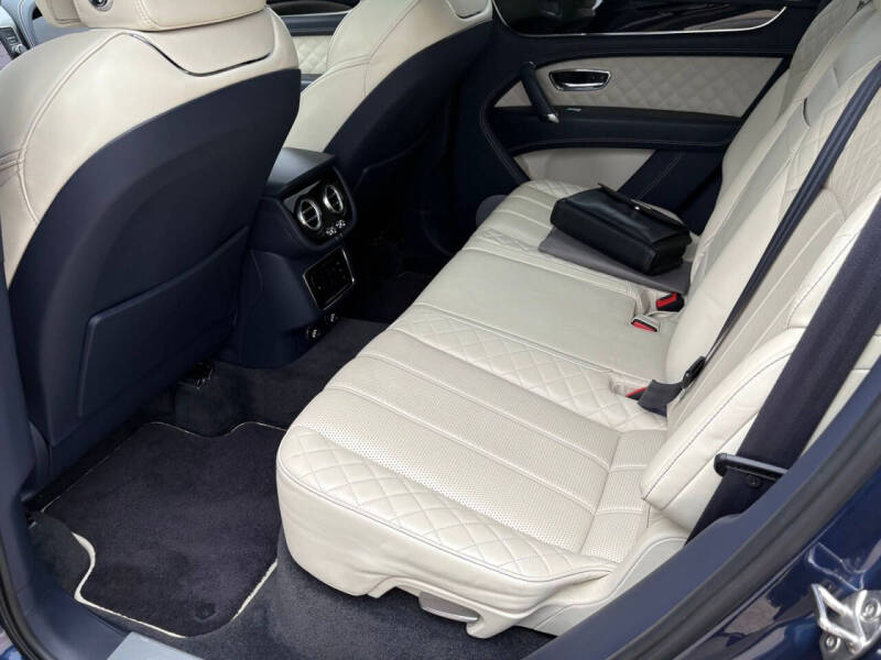 2019 Bentley Bentayga V8
