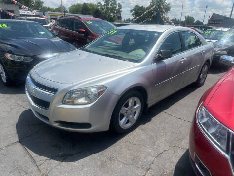 2011 Chevrolet Malibu for sale at Lee's Auto Sales in Garden City MI