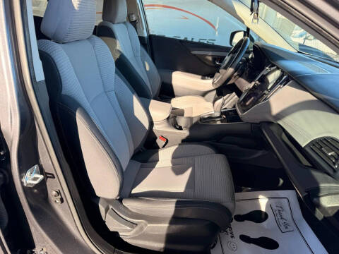 2022 Subaru Outback Premium