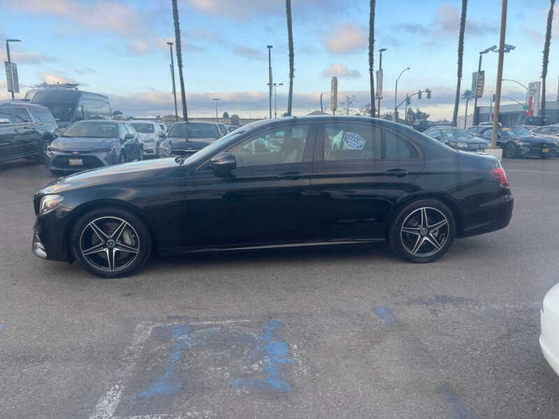 2019 Mercedes-Benz E-Class E 300