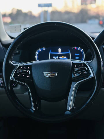 2016 Cadillac Escalade ESV Luxury Collection