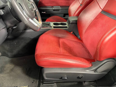 2014 Dodge Challenger SRT8