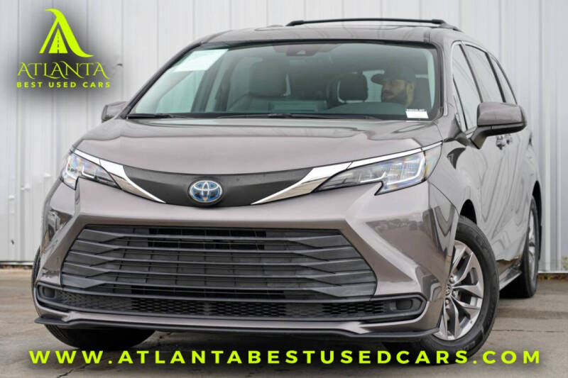 2021 Toyota Sienna LE 8-Passenger