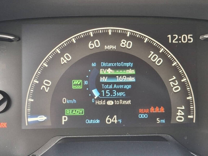 2025 Toyota RAV4 Plug-in Hybrid SE