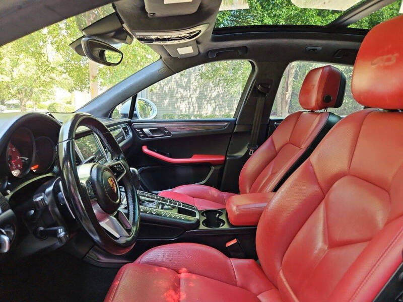 2018 Porsche Macan GTS