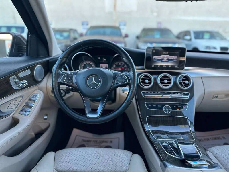 2016 Mercedes-Benz C-Class