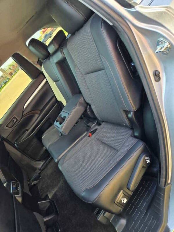 2016 Toyota Highlander LE Plus