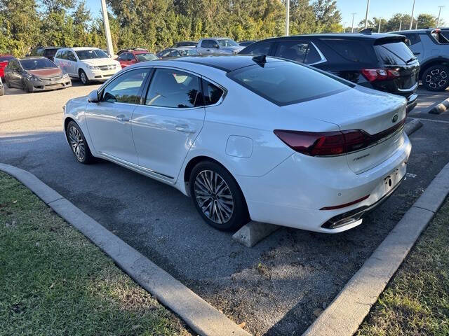 2020 Kia Cadenza Technology