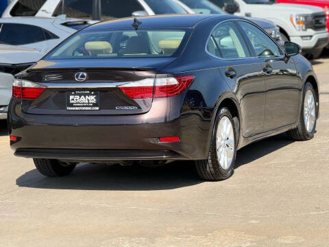 2013 Lexus ES 300h