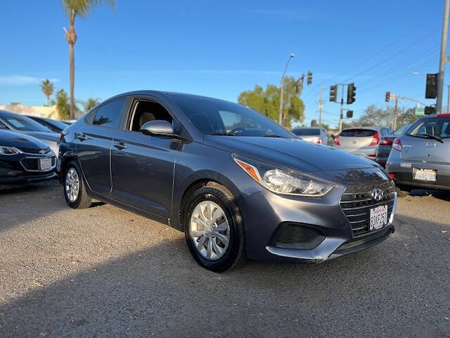 2019 Hyundai Accent SE