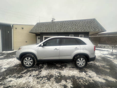 2011 Kia Sorento for sale at Trackside Auto Sales LLC in Loves Park IL