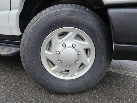 2013 Ford E-Series E-250