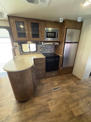 2018 Forest River SALEM 28CKDS