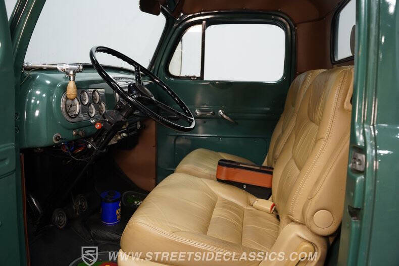 1949 Ford F-100