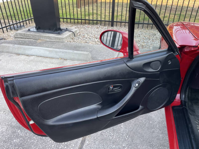 2001 Mazda MX-5 Miata