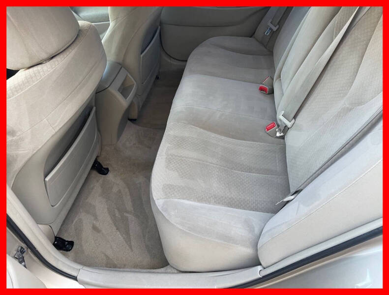 2009 Toyota Camry LE