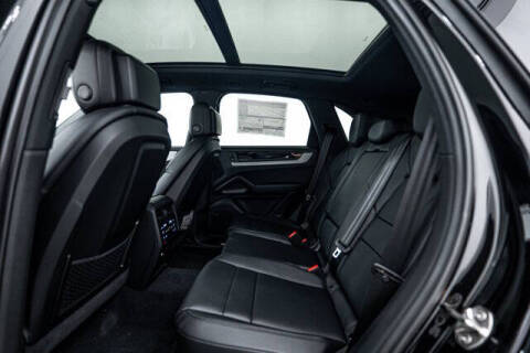 2025 Porsche Cayenne