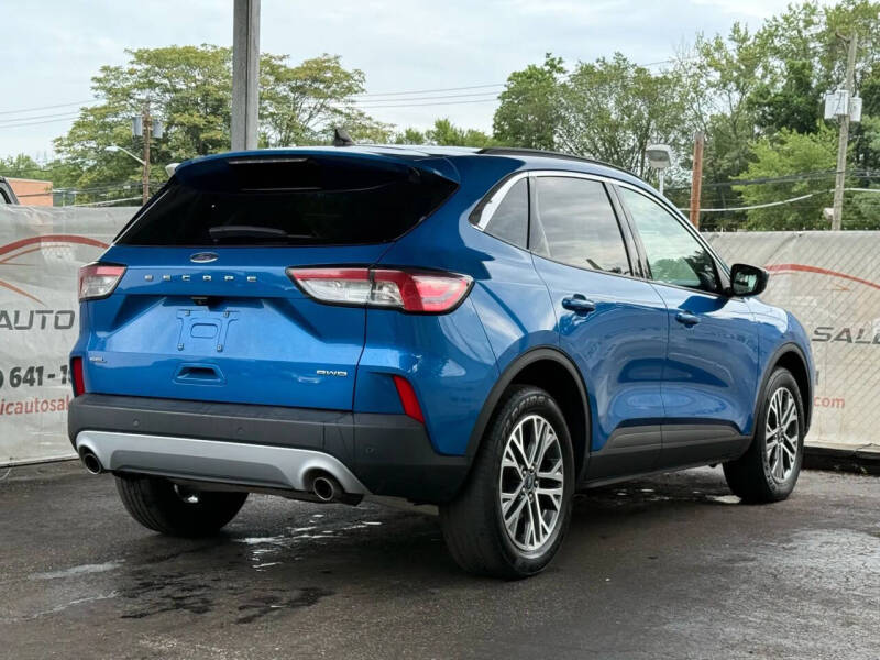 2021 Ford Escape SEL