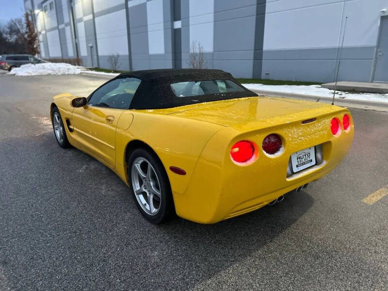 2004 Chevrolet Corvette