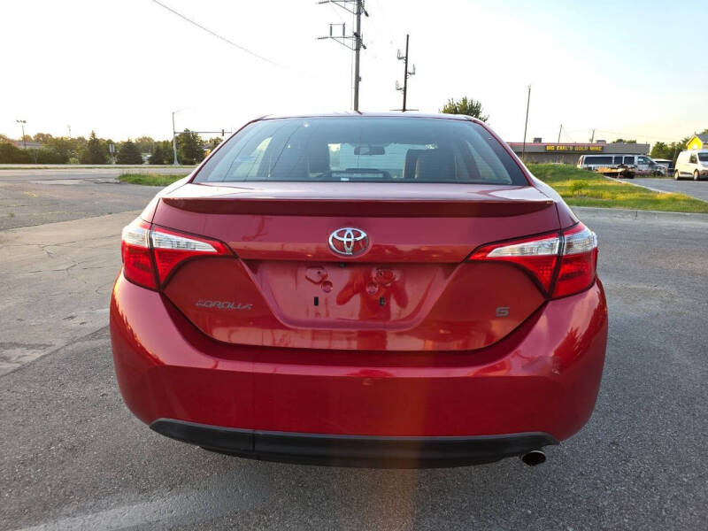 2015 Toyota Corolla S Plus