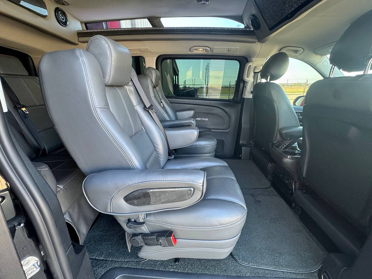 2019 Mercedes-Benz Metris for sale at Carnival Car Company in Victoria, TX