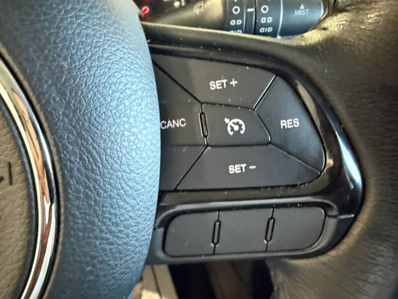 2017 Jeep Renegade Altitude