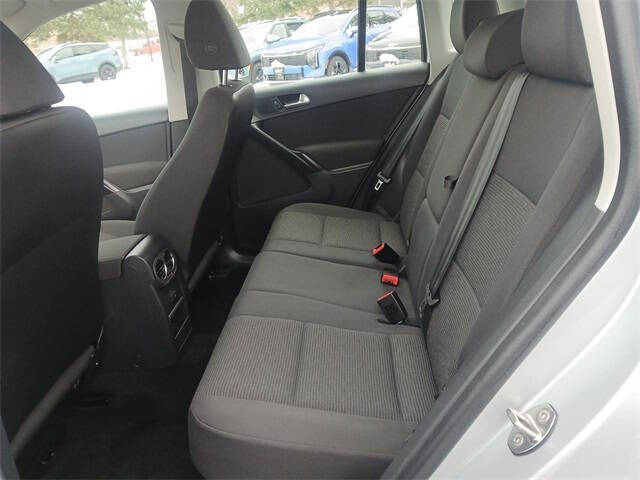 2018 Volkswagen Tiguan Limited 2.0T 4Motion