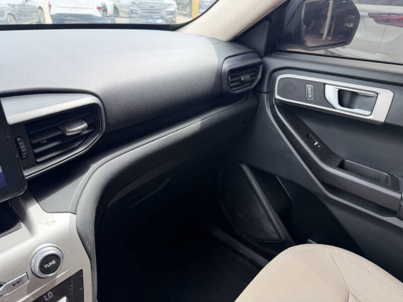2021 Ford Explorer