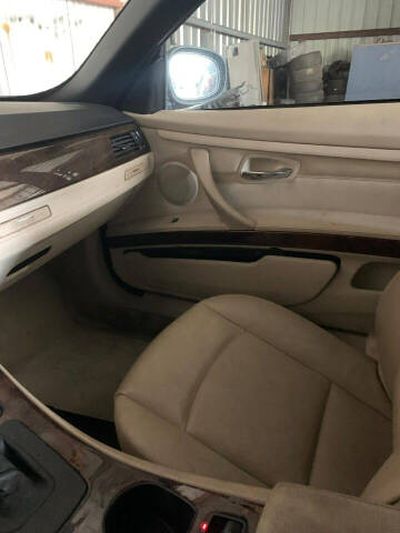 2011 BMW 3 Series 328i