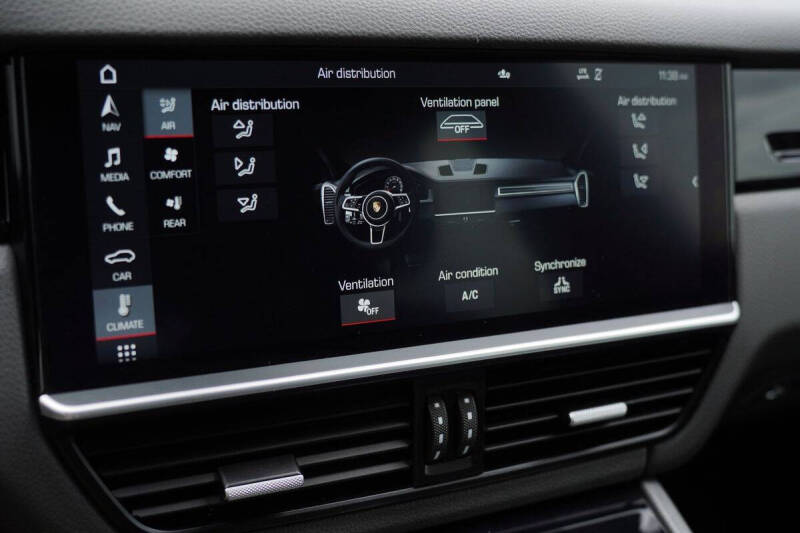 2020 Porsche Cayenne Coupe