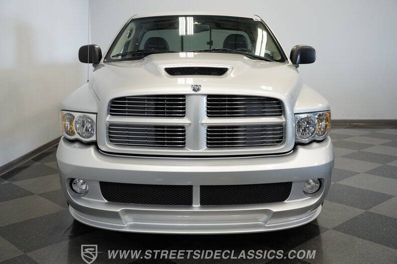 2004 Dodge Ram 1500 SRT-10