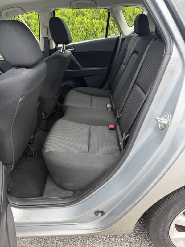 2013 Mazda MAZDA3 i Touring