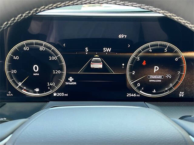 2025 Infiniti QX80 Pure