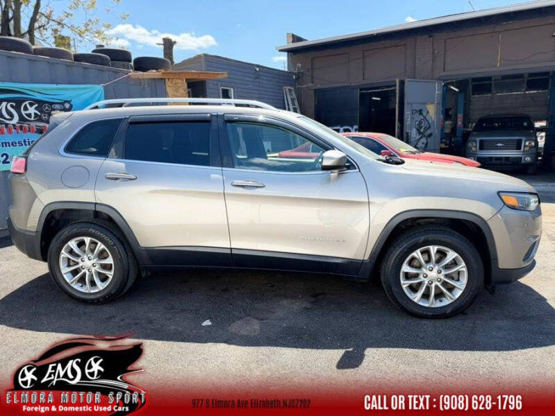 2019 Jeep Cherokee Latitude