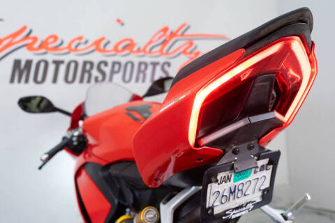 2023 Ducati Panigale V2