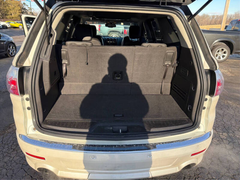 2011 GMC Acadia Denali