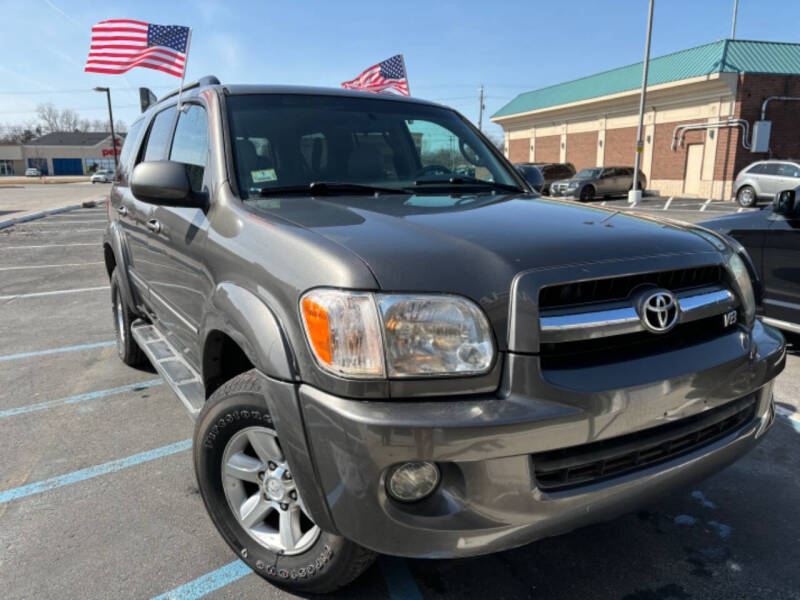 2005 Toyota Sequoia SR5