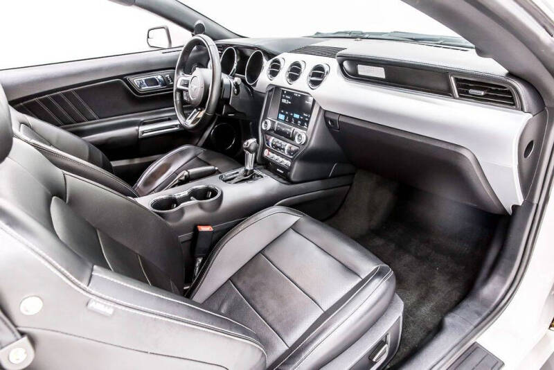 2017 Ford Mustang EcoBoost Premium