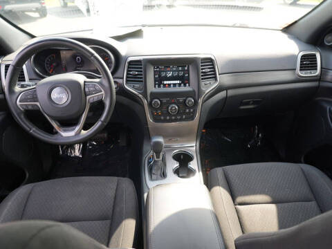 2019 Jeep Grand Cherokee Laredo E