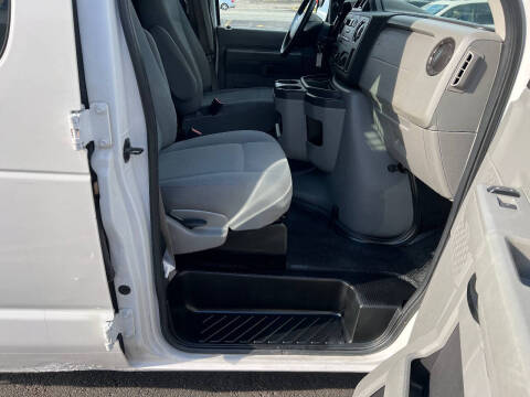 2013 Ford E-Series