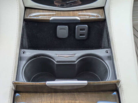 2019 Cadillac Escalade Luxury