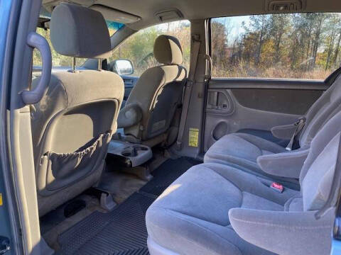2005 Toyota Sienna