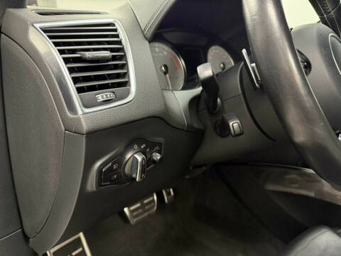 2016 Audi SQ5 3.0T quattro Premium Plus